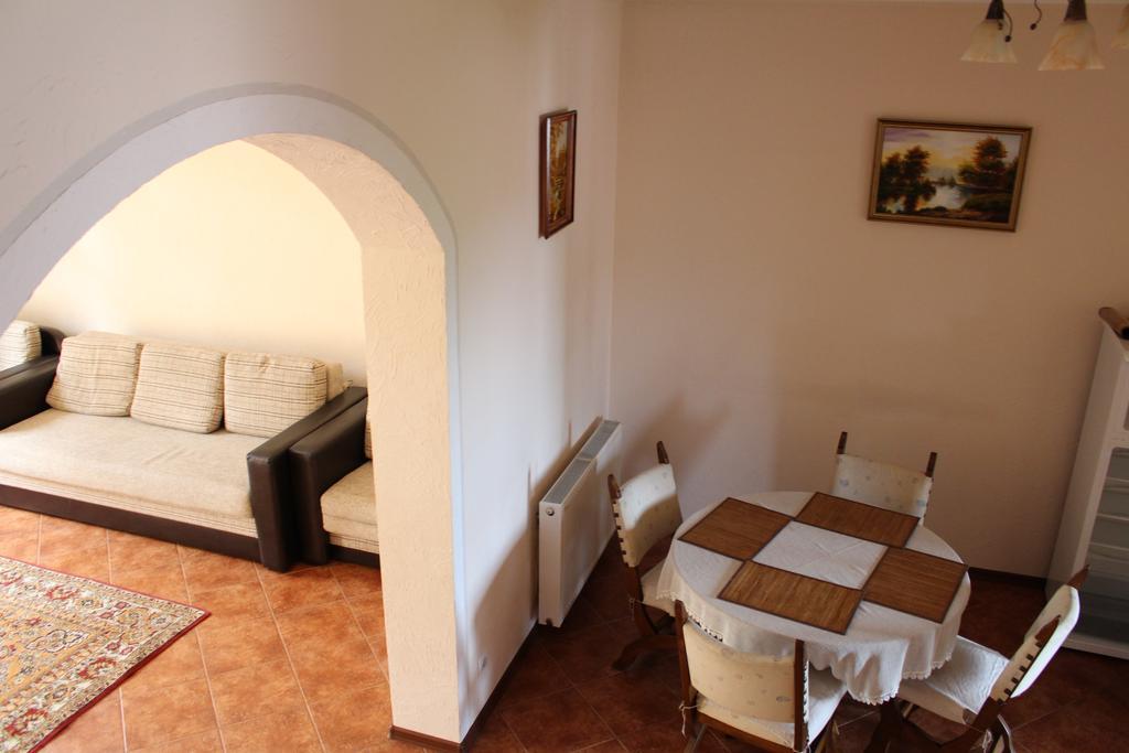 Panorama Townhouse Apartment Polyana  Exterior photo
